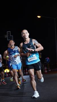 BIB: 40332
                            <button type="button" onclick="openModal(23047805)" class="btn btn-primary btn-sm float-right btn-popup" data-toggle="modal" data-target=".modal-high-quality">
                        <i class="fas fa-shopping-cart"></i> Add to Cart
                    </button>
                                            <button type="button" onclick="isThisMe(23047805, true)" class="btn btn-success btn-sm float-right btn-popup btn-isme hidden" data-toggle="tooltip" data-placement="bottom" title="นี่คือรูปของคุณใช่ไหม คลิกที่นี่เพื่อเอาเข้าอัลบั้ม">
                        <i class="fas fa-plus"></i> Add to album
                    </button>
                    <button type="button" onclick="isThisMe(23047805, false)" class="btn btn-warning btn-sm float-right btn-popup btn-isnotme hidden">
                        <i class="fas fa-ban"></i> Remove from album
                    </button>